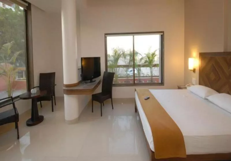 هتل Sai Palace Budget