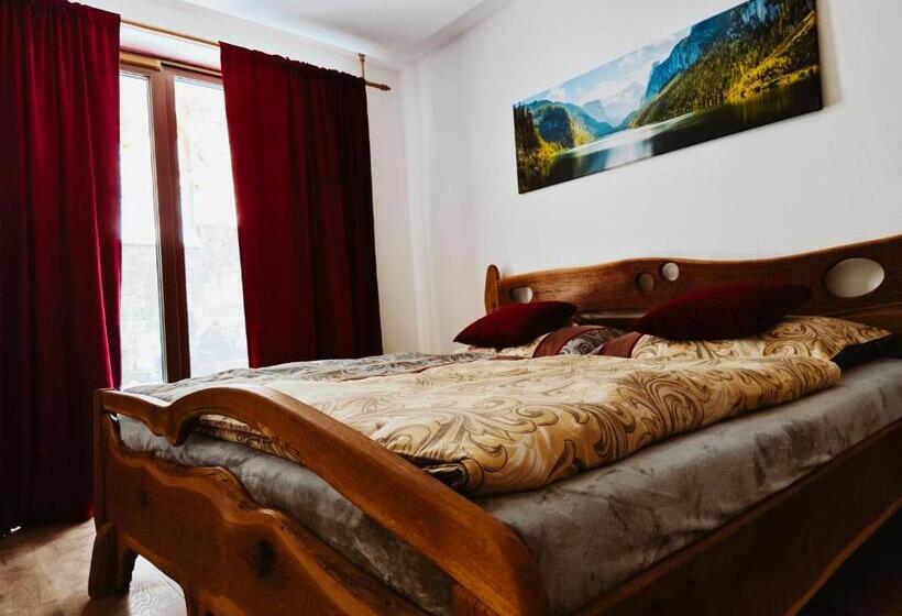 ペンション Chalety Bystrá