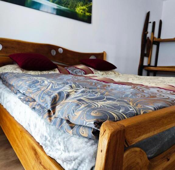 ペンション Chalety Bystrá