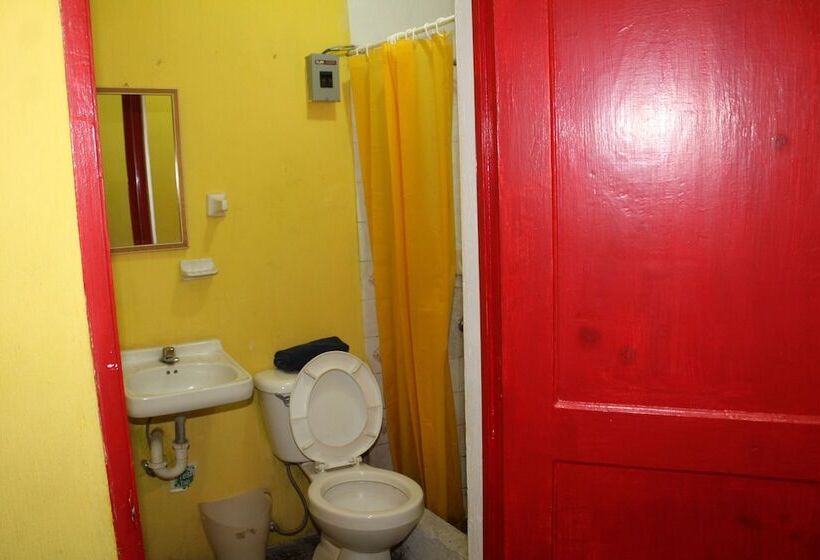 هاستل Casa Del Viajero