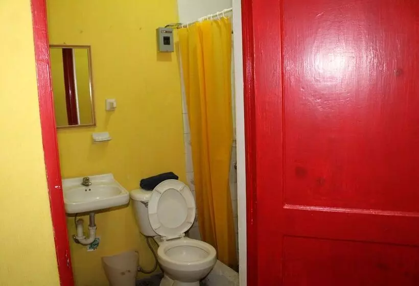 هاستل Casa Del Viajero