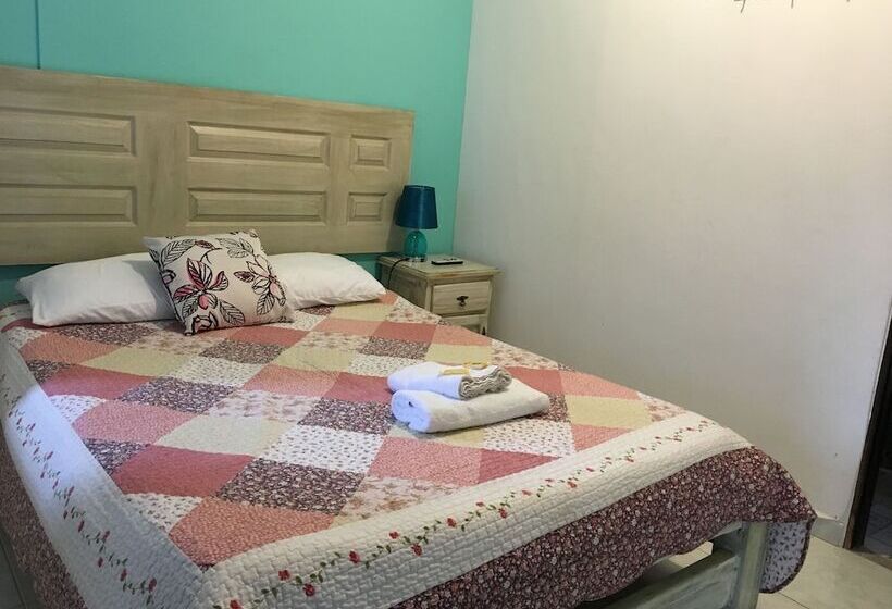 ユースホステル Hostal Balcones De Salento