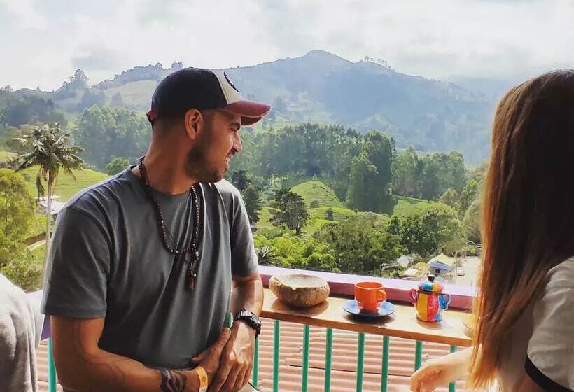 ユースホステル Hostal Balcones De Salento