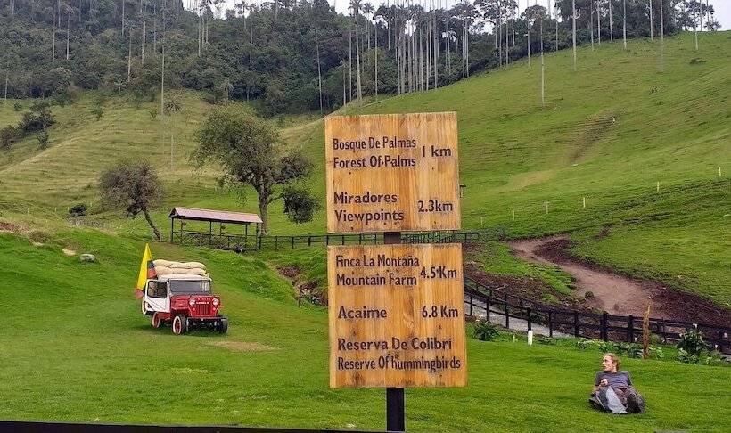 ユースホステル Hostal Balcones De Salento