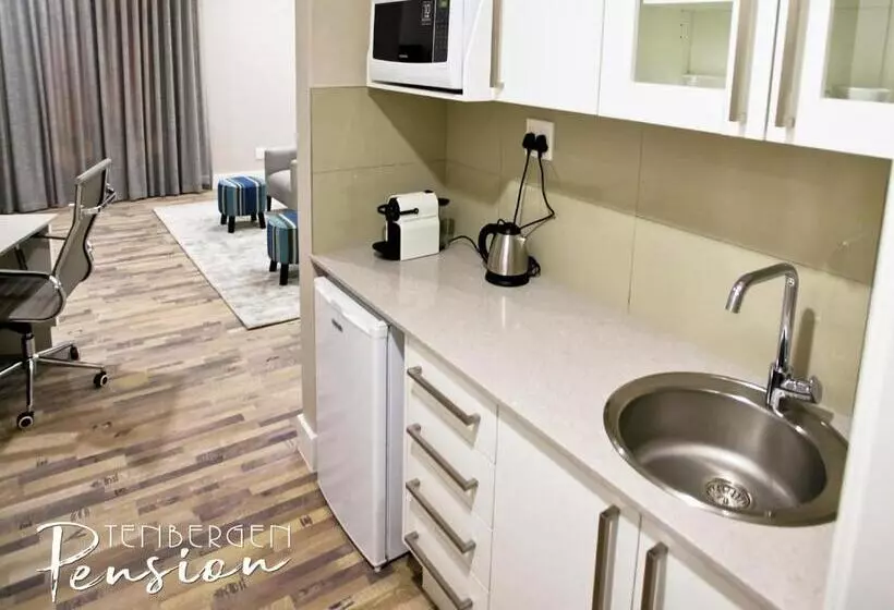 هتل Tenbergen Pension