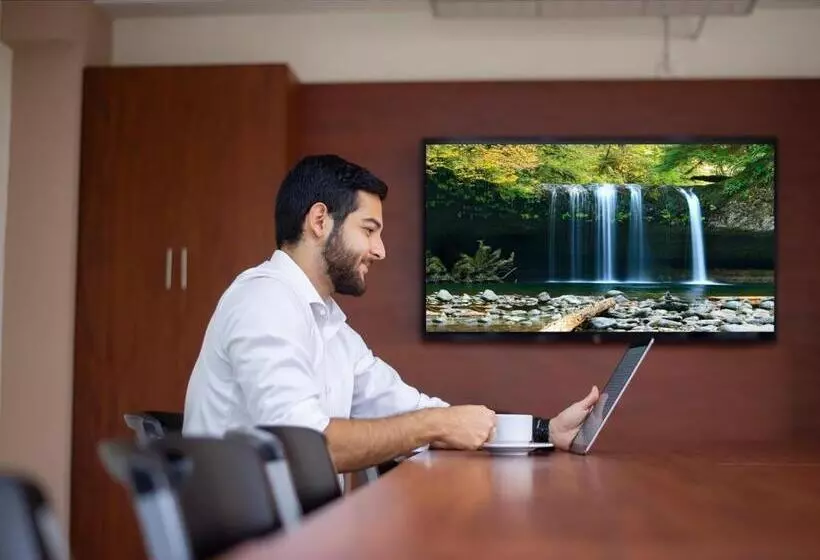 هتل Villa Serena San Benito