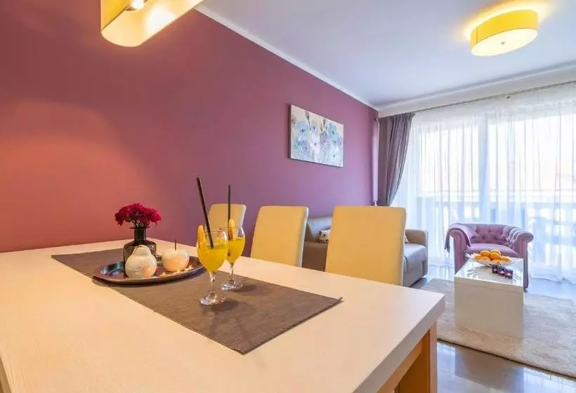 Luxury Apartments Villa Mande