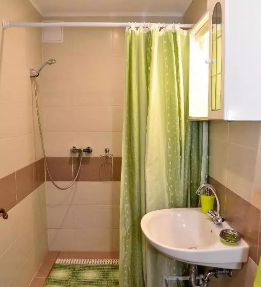Média Panzió és Apartmanház