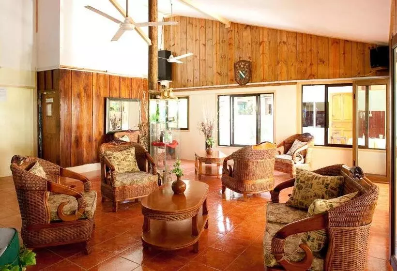 پانسیون Chez Marston
