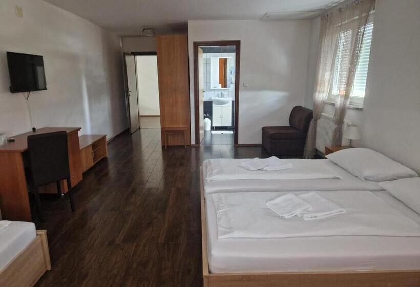 Пансион Plitvice Palace