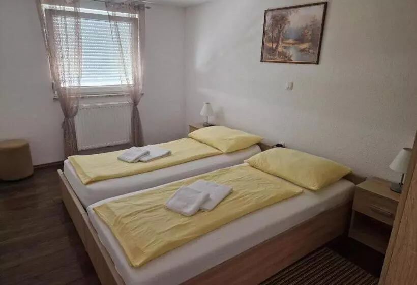 Majatalo Plitvice Palace