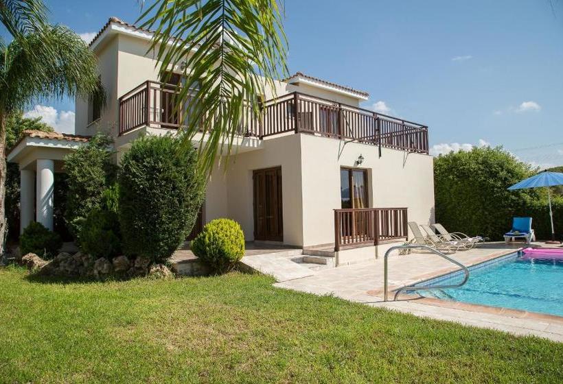 Coral Bay Sunlove Villa