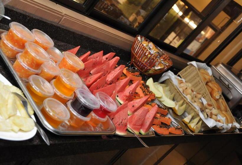 هتل Crystal Plaza