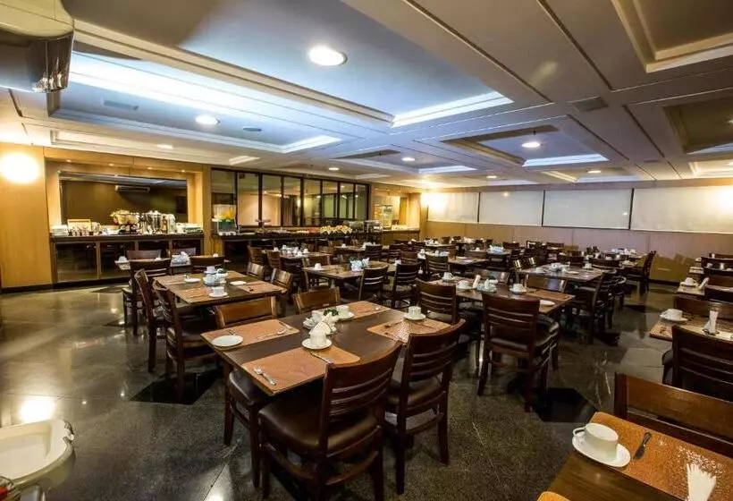 ホテル Crystal Plaza