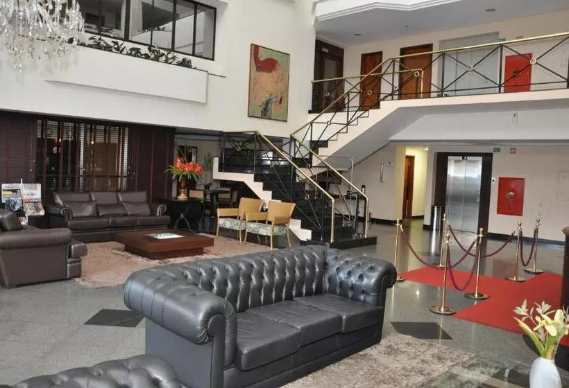 ホテル Crystal Plaza