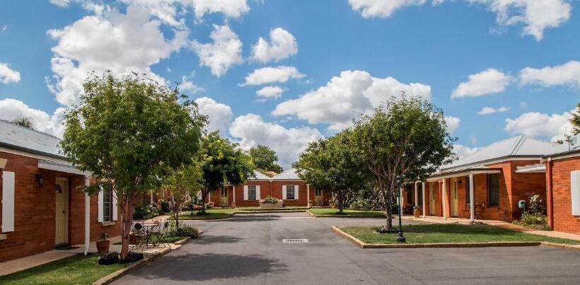 ホテル Riverview At Ross