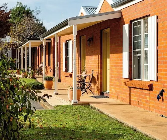 Hotelli Riverview At Ross