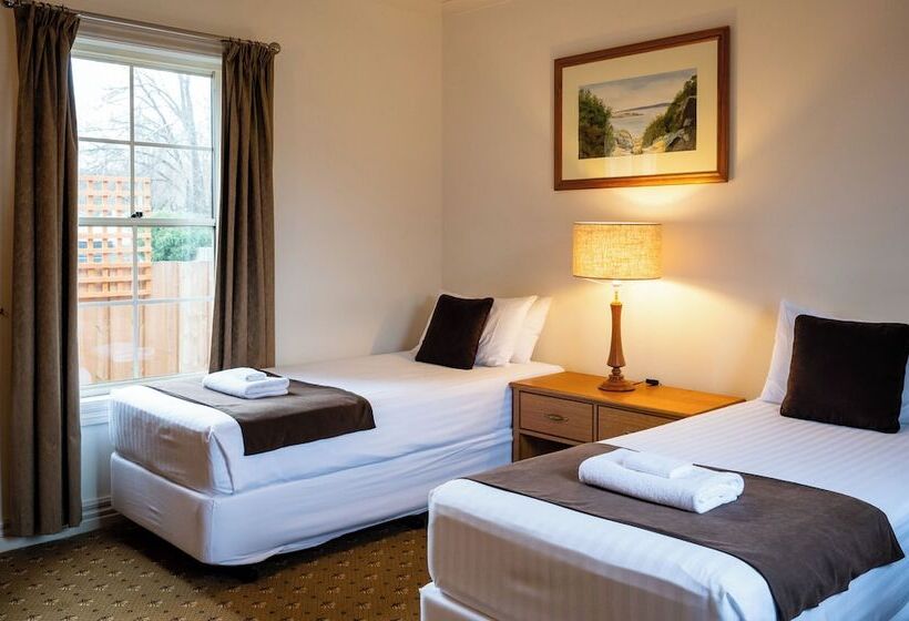 ホテル Riverview At Ross