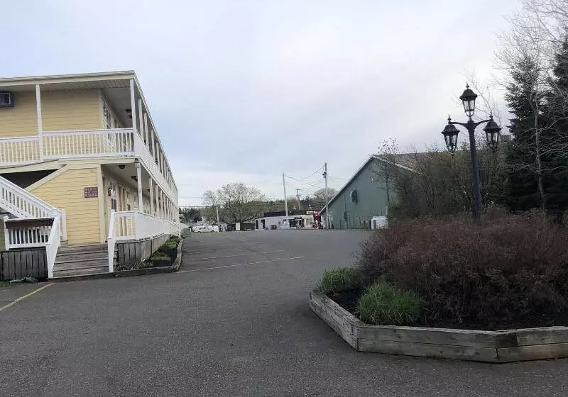 The Cavendish Motel