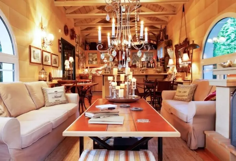 ホテル Anerada Inn Suites & Spa   Pet Friendly