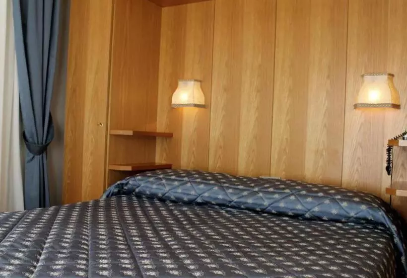 ホテル Punta Margherita