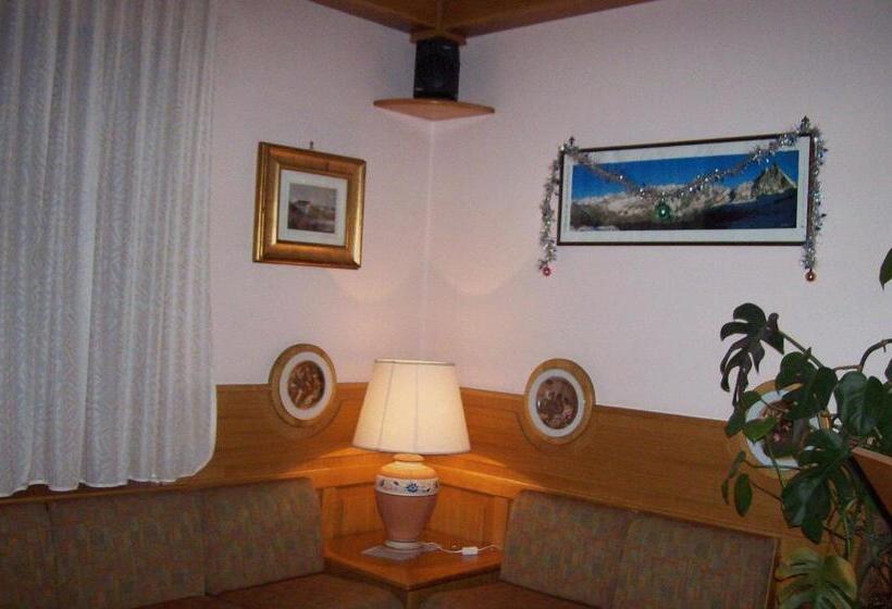 فندق Punta Margherita