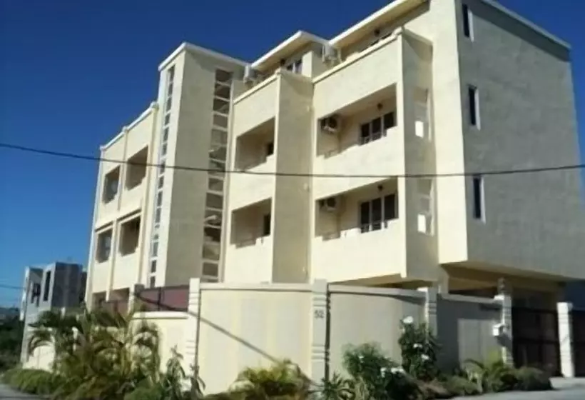 Monalysa St Honoré Apartment & Studio