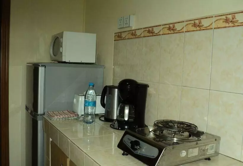 Monalysa St Honoré Apartment & Studio