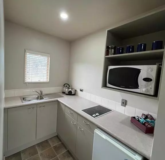 Motelli The Suites Ashburton