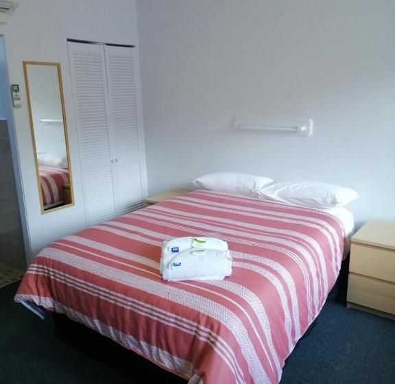 모텔 Mount Beauty Motor Inn