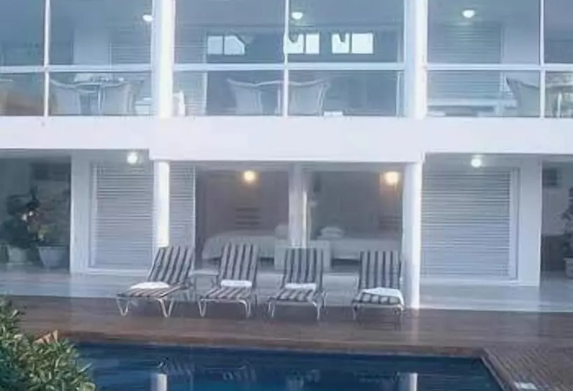 ペンション Bosavern Guest House