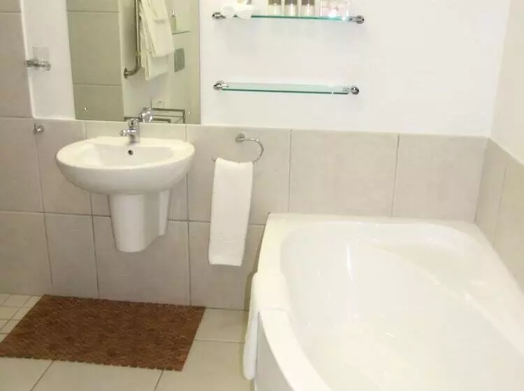 ペンション Bosavern Guest House