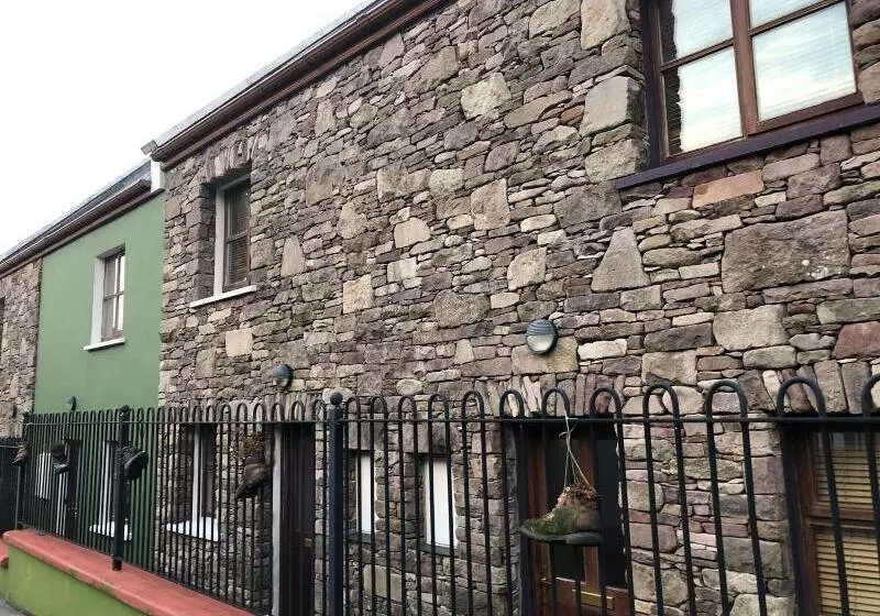 Majatalo O Connors Guesthouse