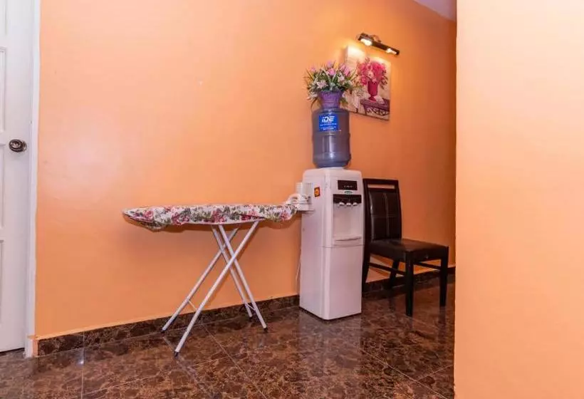 R & R Motel By Oyo Rooms