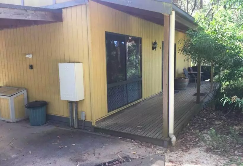 リゾートホテル Idyllic Retreat For 4 People In Beautiful Otway Ranges, Recharge & Refresh In Hot Tub