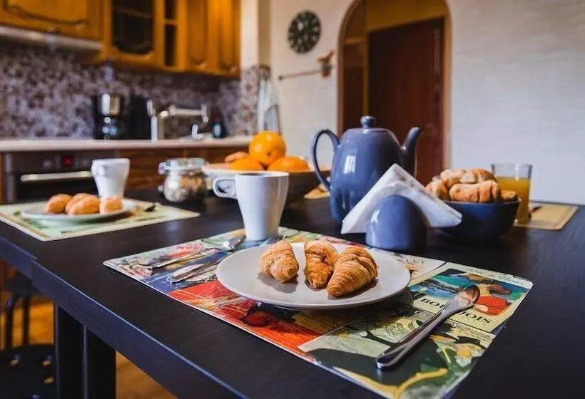 Bed and Breakfast Tri Zaytsa