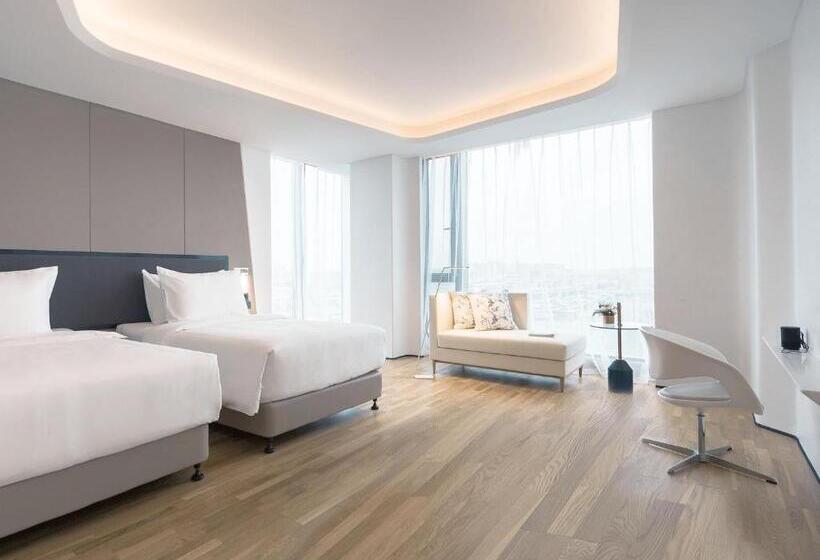 Flyzoo Hotel Alibaba Future