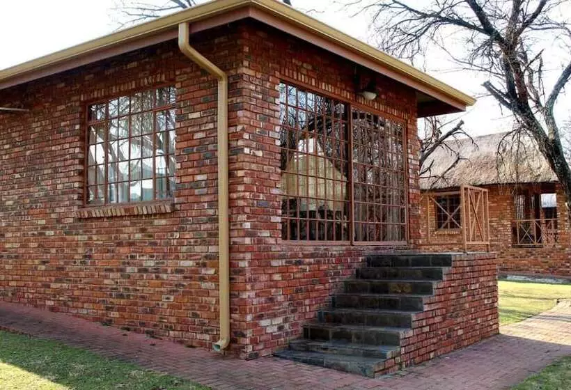 Hotelli Elgro River Lodge