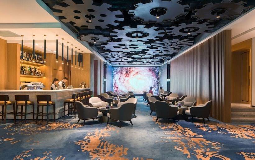 Flyzoo Hotel Alibaba Future