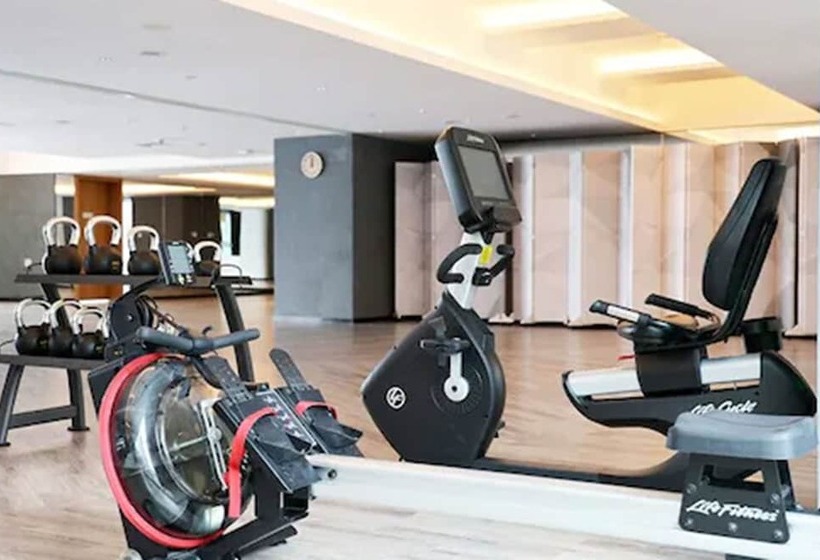 Flyzoo Hotel Alibaba Future