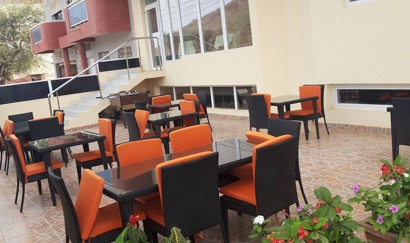 هتل Hôtel Colonia