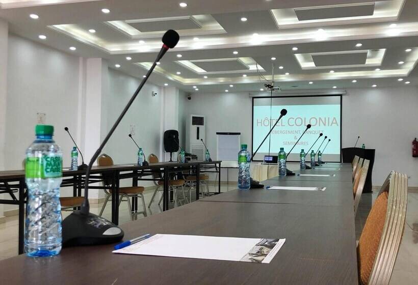 هتل Hôtel Colonia