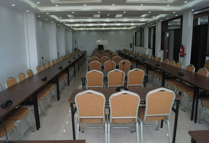 هتل Hôtel Colonia