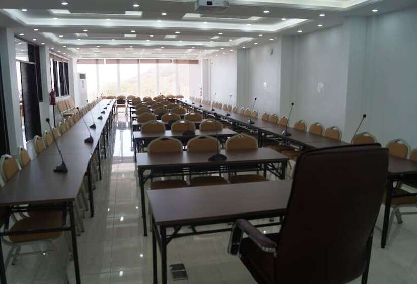 هتل Hôtel Colonia