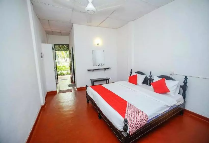 هتل Nilaveli Corridor