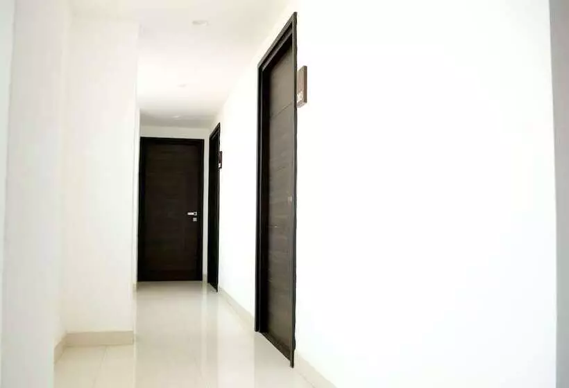 Hotelli S P Residency