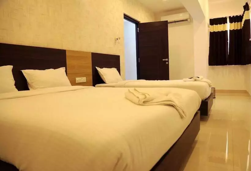 Hotelli S P Residency