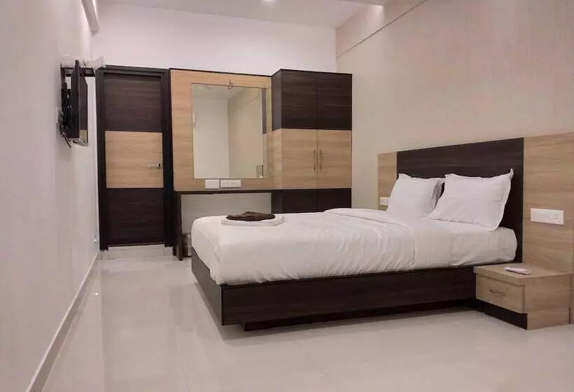 Hotelli S P Residency