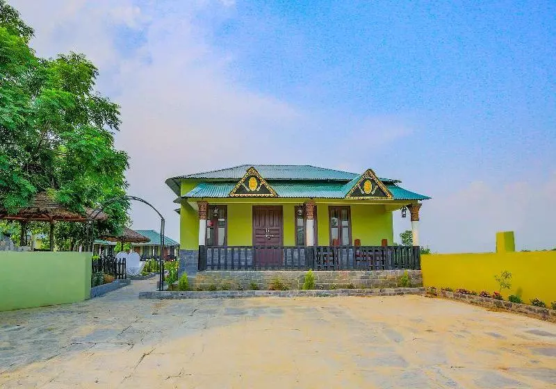 هتل Spot On 437 Gairibari Resort