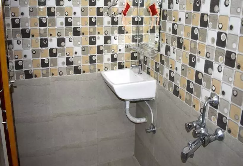 ホテル Sri Residency